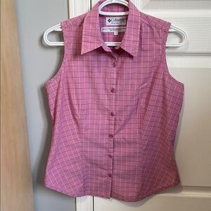 NWOT Columbia Pink Button Down Fitted Blouse
